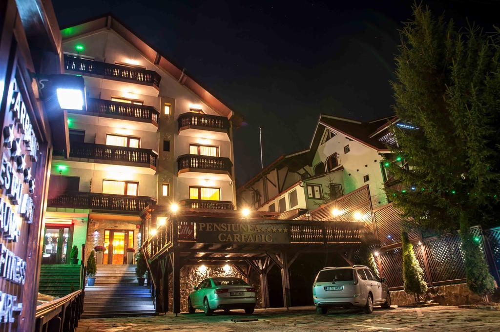 Hotel Carpatic Predeal Exterior foto