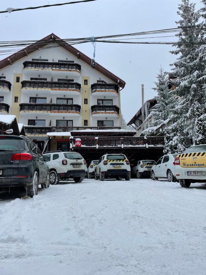 Hotel Carpatic Predeal Exterior foto