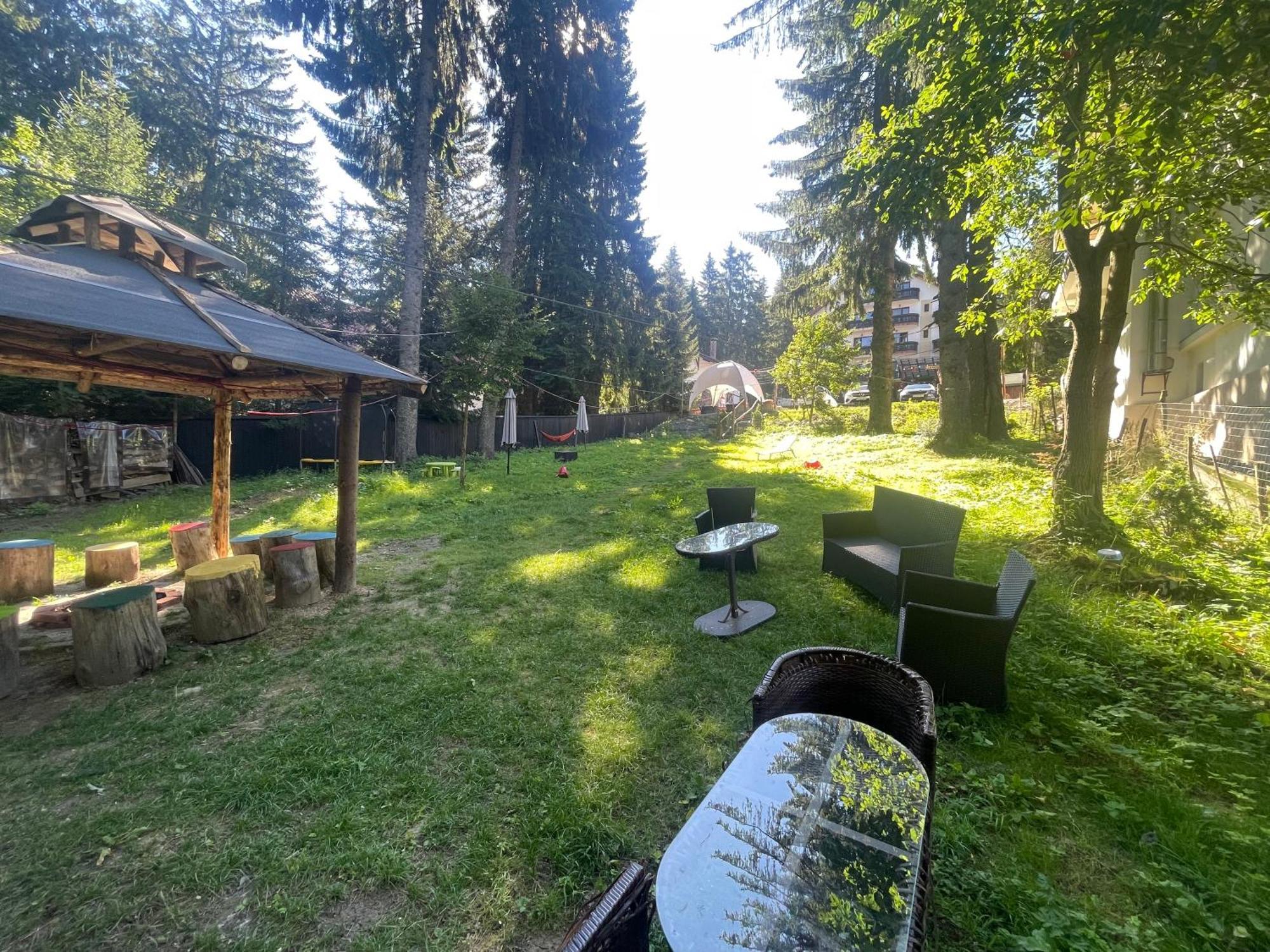 Hotel Carpatic Predeal Exterior foto